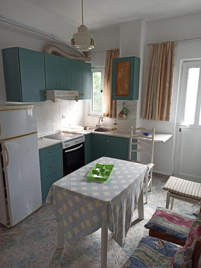 Anastasia - Efthimios Apartments Agios Konstantinos  Екстериор снимка