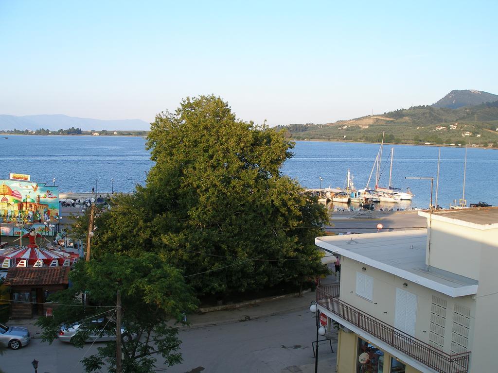 Anastasia - Efthimios Apartments Agios Konstantinos  Екстериор снимка