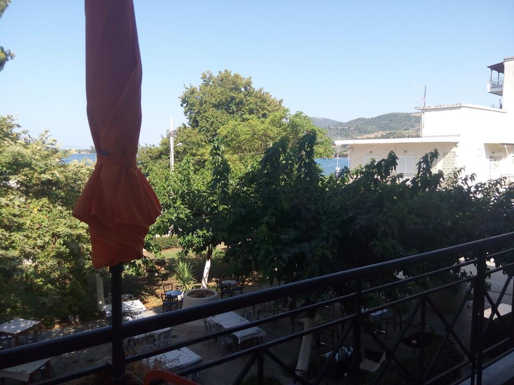 Anastasia - Efthimios Apartments Agios Konstantinos  Екстериор снимка