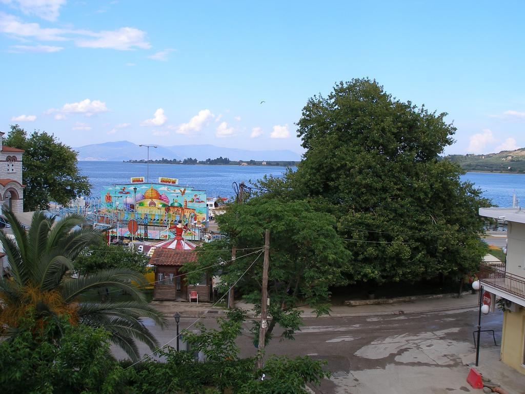 Anastasia - Efthimios Apartments Agios Konstantinos  Екстериор снимка