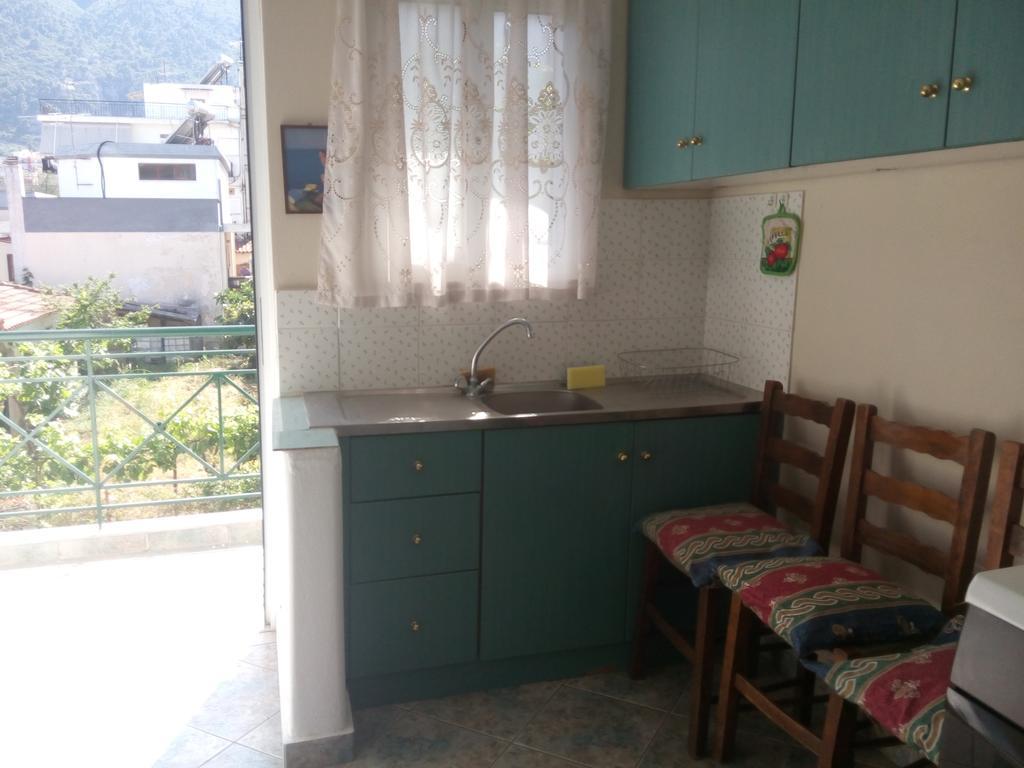 Anastasia - Efthimios Apartments Agios Konstantinos  Екстериор снимка