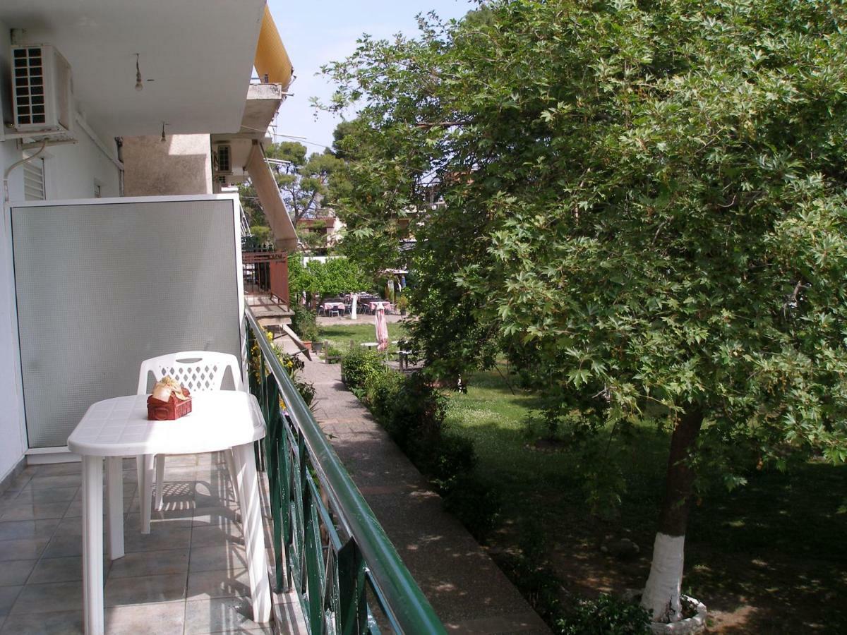 Anastasia - Efthimios Apartments Agios Konstantinos  Екстериор снимка