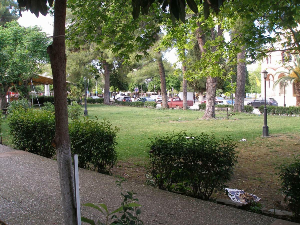 Anastasia - Efthimios Apartments Agios Konstantinos  Екстериор снимка